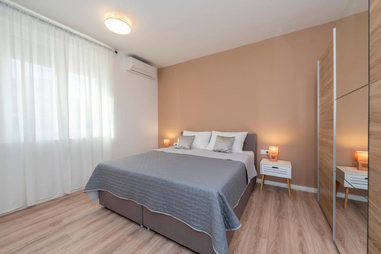 Villa Eni Apartments 1 曼德雷 外观 照片