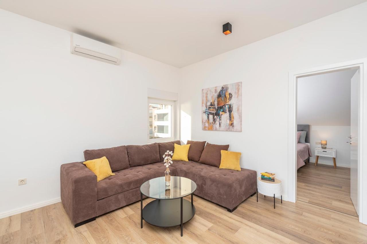Villa Eni Apartments 1 曼德雷 外观 照片
